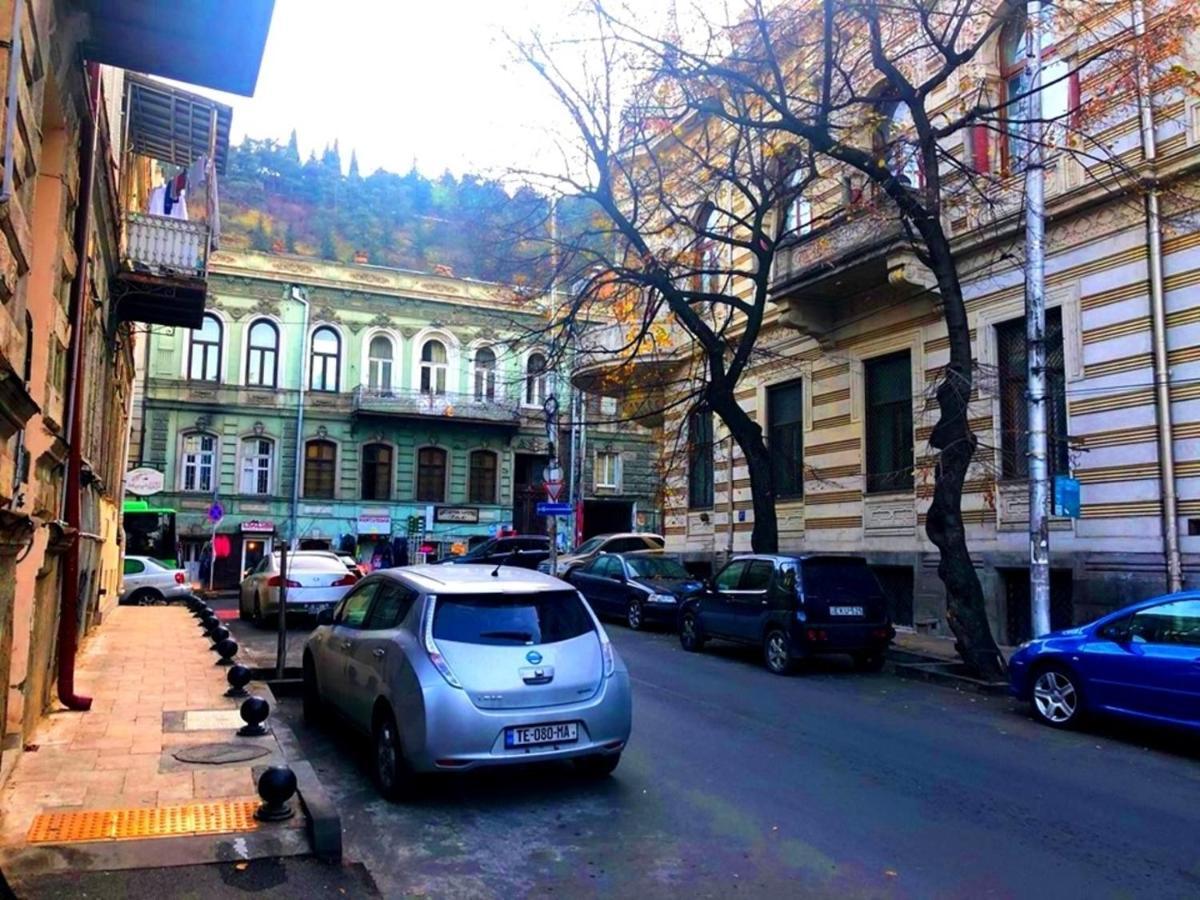 Old Tbilisi N&M Leilighet Eksteriør bilde